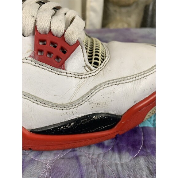 Air Jordan 4 Retro OG Fire Red DC7770-160 size 10 Distressed (See Pictures) - Picture 7 of 16